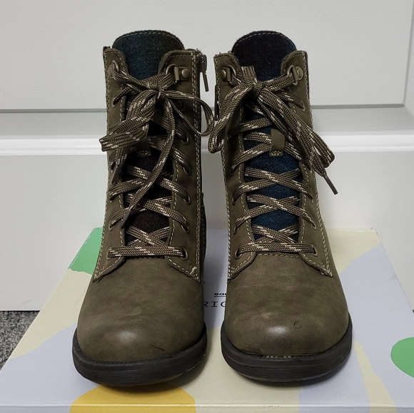 Earth Origins Boots - Picture 3 of 9